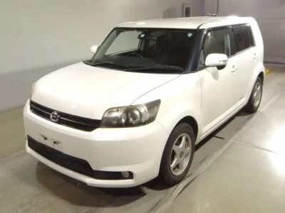Toyota COROLLA RUMION