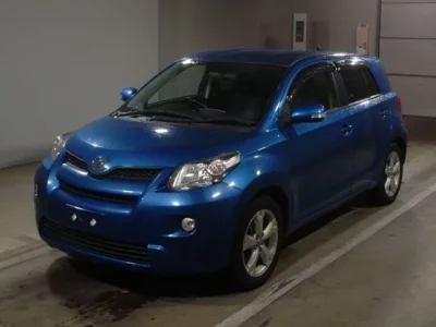 Toyota IST