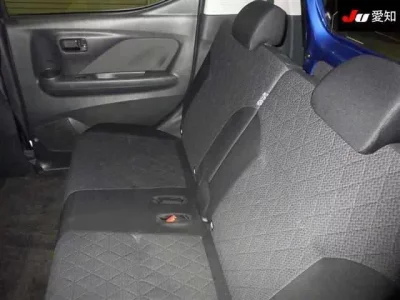Mitsubishi EK X