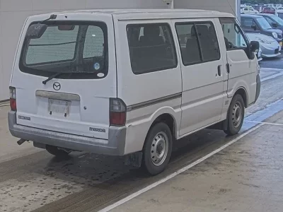 Mazda BONGO VAN