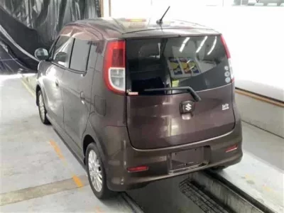 Suzuki MRWAGON