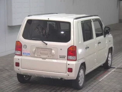 Daihatsu NAKED