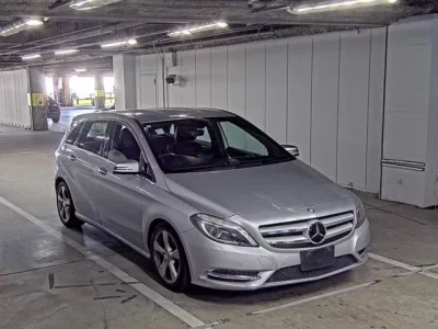 Mercedes-Benz B CLASS