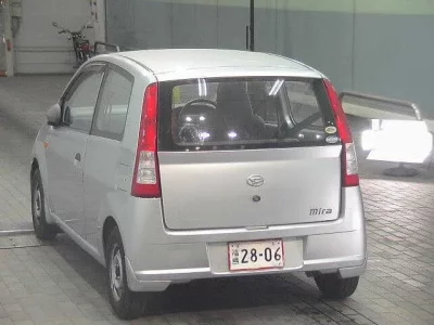 Daihatsu MIRA