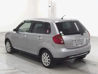 Mazda VERISA
