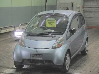 Mitsubishi I
