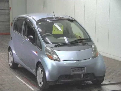Mitsubishi I