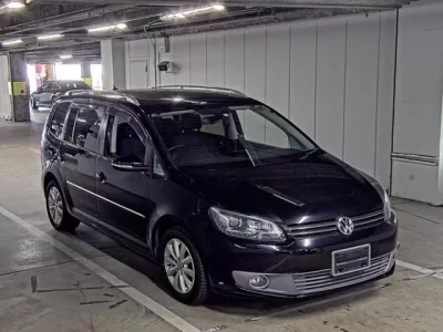 Volkswagen GOLF TOURAN