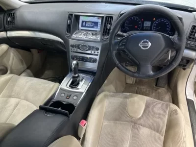 Nissan SKYLINE