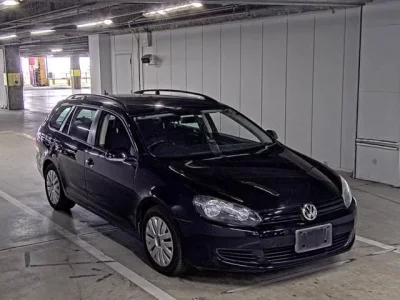 Volkswagen GOLF VARIANT