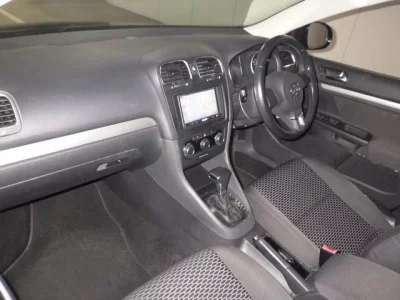 Volkswagen GOLF VARIANT