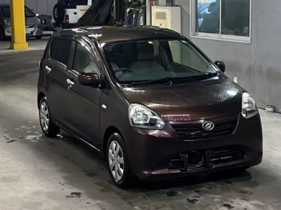 Daihatsu MIRA E S