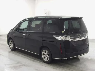 Mazda BIANTE