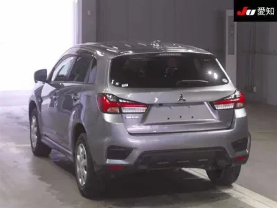 Mitsubishi RVR