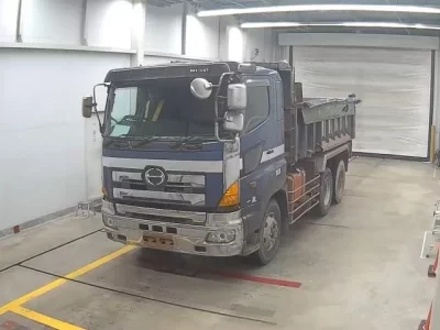 Hino TRUCK