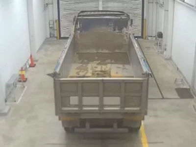 Hino TRUCK