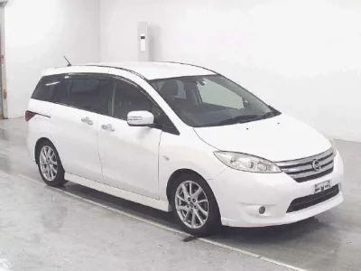 Nissan LAFESTA
