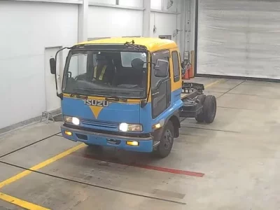 Isuzu FORWARD
