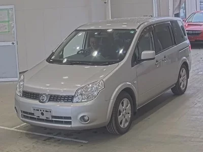 Nissan LAFESTA