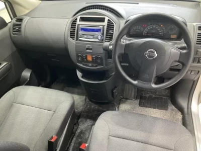 Nissan LAFESTA