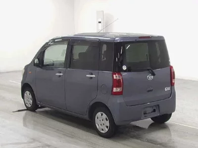 Daihatsu TANTO EXE