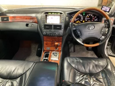 Toyota CELSIOR