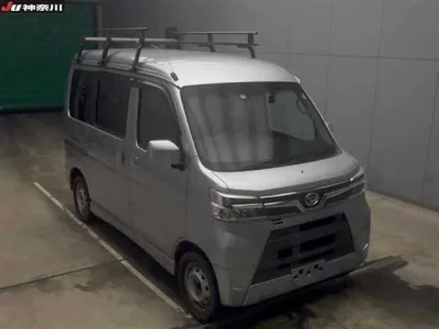 Daihatsu Atrai Wagon