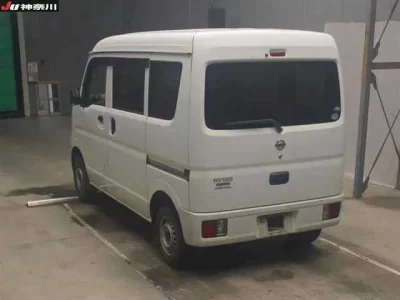 Nissan CLIPPER VAN