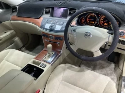 Nissan FUGA