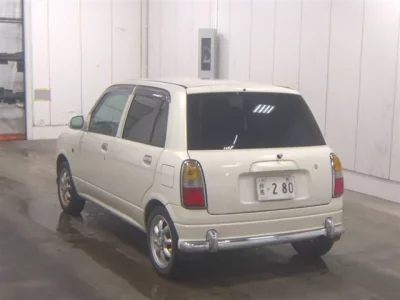 Daihatsu MIRA