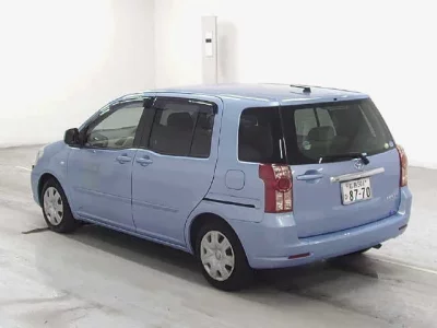 Toyota RAUM