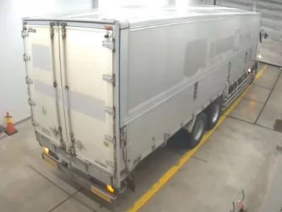 Hino TRUCK