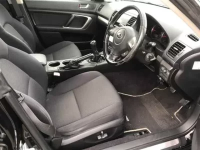 Subaru LEGACY B4