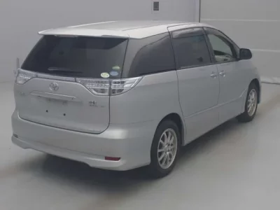 Toyota ESTIMA HYBRID