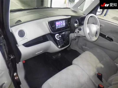 Mitsubishi EK SPACE