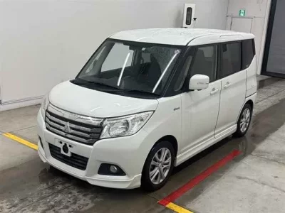 Mitsubishi DELICA D2