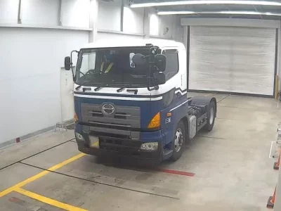 Hino TRUCK