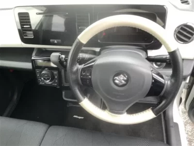 Suzuki MRWAGON