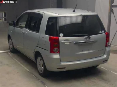 Toyota RAUM
