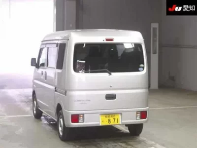 Mitsubishi MINICAB VAN