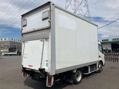 Hino DUTRO