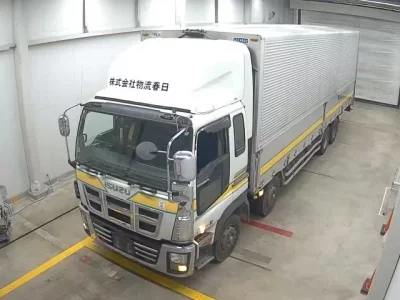 Isuzu TRUCK