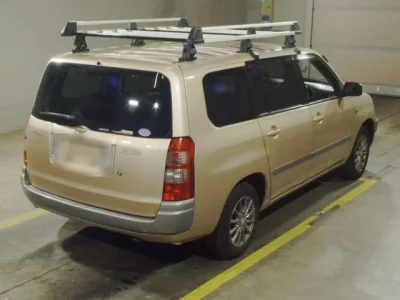 Toyota SUCCEED