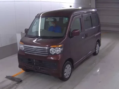 Daihatsu Atrai Wagon