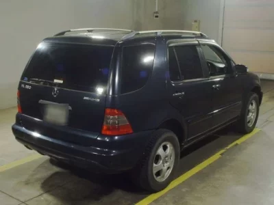 Mercedes-Benz ML CLASS