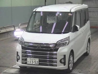 Mitsubishi EK SPACE