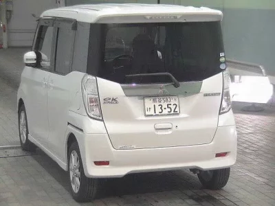 Mitsubishi EK SPACE