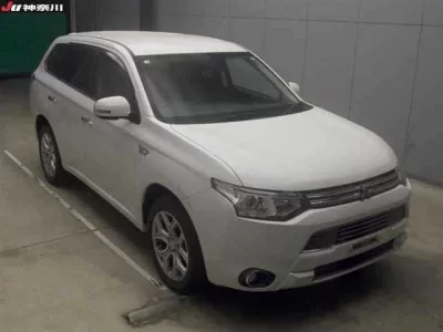Mitsubishi OUTLANDER PHEV