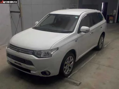 Mitsubishi OUTLANDER PHEV