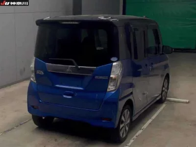 Mitsubishi EK SPACE